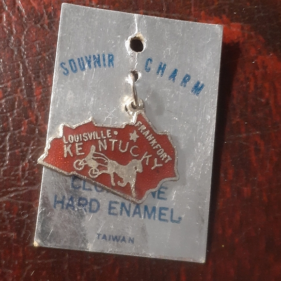 1960/70's Red Kentucky Souvenier Cloisonne Enamel Charm - Picture 3 of 12